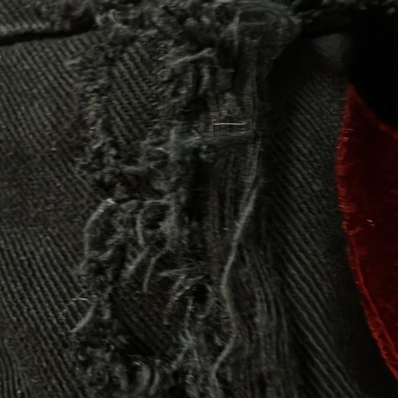 Jasier - Picture 12 of 17